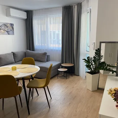 Apartment Nova Varna